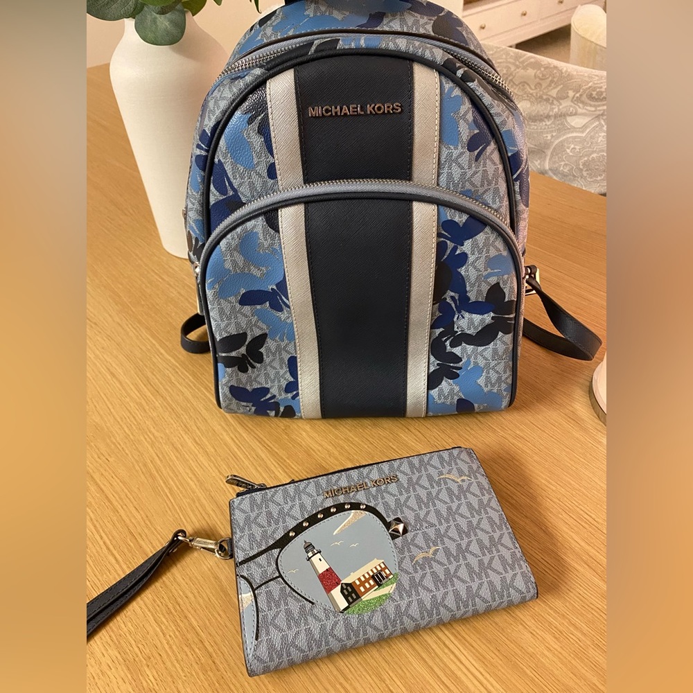 Michael Kors Abbey Backpack and zip wallet